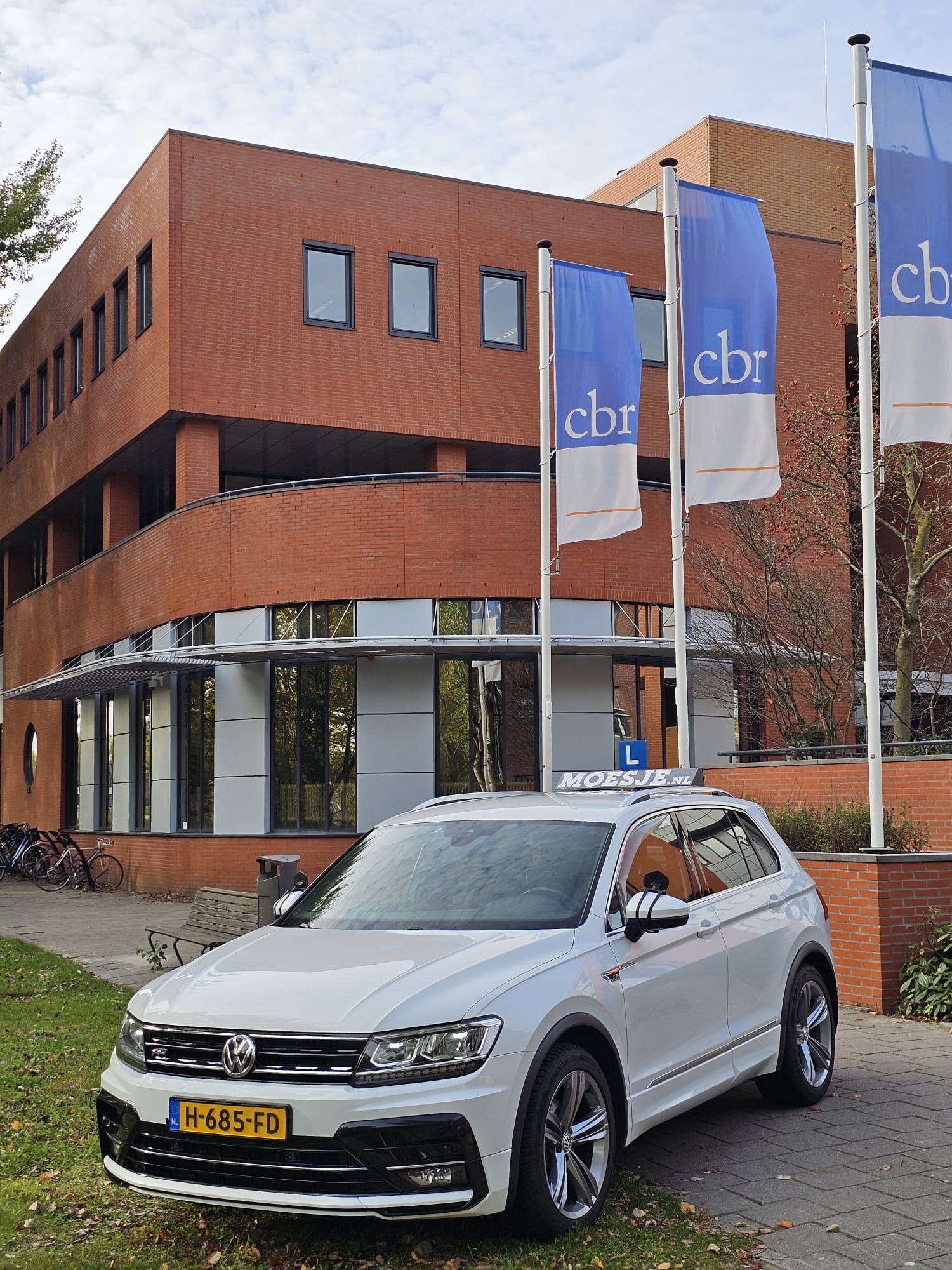 Volkswagen Tiguan R-Line Lesauto